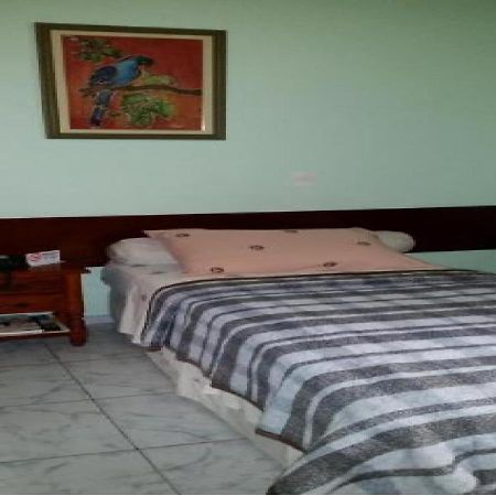 Krystal Hotel Манаус Екстериор снимка